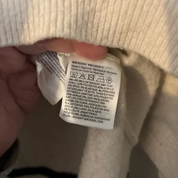 H&M Beige Knit Maternity Wool Sweater - Picture 6 of 8